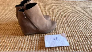 Sorel Joan Of Arctic Wedge II Zip Ankle Boots Beige US 7 EUR 38 thumbnail 10