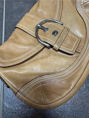 Vintage Vtg Coach 10578 Soho Shoulder Bag Buckle Leather Tan Silver Hardware Y2K thumbnail 3
