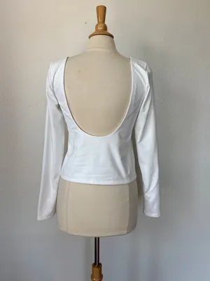 Aerie Solid White Long-Sleeve Scoop-Back “The Hugger” Athletic Top thumbnail 2