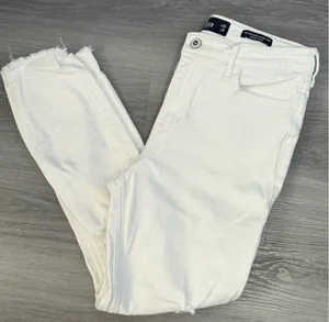 Hollister High-Rise Super Skinny Crop White Jeans - Size 7R (W28/L26) thumbnail 1