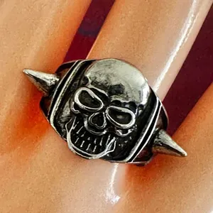 Punk Skull Spike Ring, Silver thumbnail 3