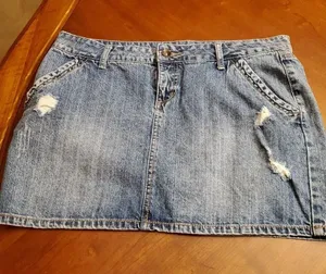 APT 9 Kohls Distressed Blue Jean Mini Skirt Denim Raw Edges Size 16 thumbnail 1