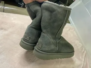 UGG Classic Short Boots women size 8 thumbnail 5