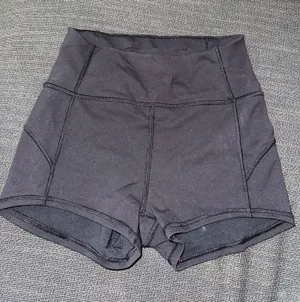 Lululemon In Movement Everlux High-Rise Shorts 2.5" thumbnail 1