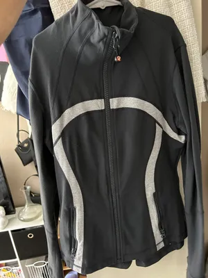 Lululemon Define Jacket thumbnail 1