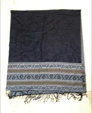 Primo Filo Italia Oversized‎ Fringed Soft Shawl/Scarf Acrylic 70”x31” thumbnail 1