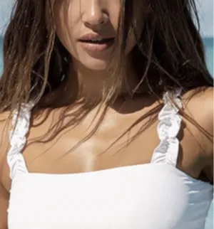 Xhilaration White Ribbed Ruffle Bikini Set thumbnail 3