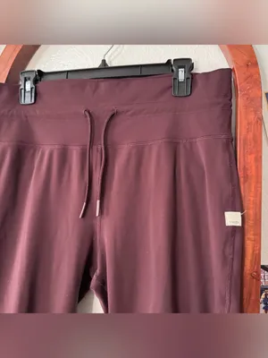 Vuori Daily Leggings Ruby Dark Burgundy Size XL thumbnail 4