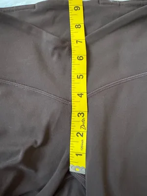 Lululemon Size 4 Align V-Waist Mini-Flare Pant in Espresso thumbnail 9