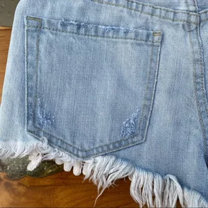 FREE PEOPLE Womens Cut Off Light Wash Crochet Denim Distressed Shorts Size 24 thumbnail 6