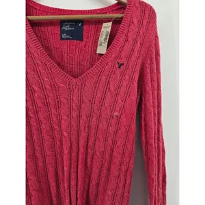 American Eagle Sweater Womens L Cable Knit V-Neck Pink Eagle Logo NEW thumbnail 2