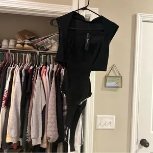 Lulu’s Plenty to Love Black Square Neck Sleeveless Cutout Bodysuit thumbnail 6