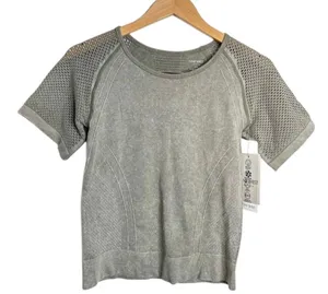Nine West Active Wear‎ Womens Short Sleeve Top Green Breathable Size S/M NWT thumbnail 1