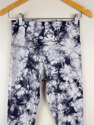Lululemon Wunder Under Hi-Rise Shibori White Black Leggings Size 6 Luxtreme thumbnail 5