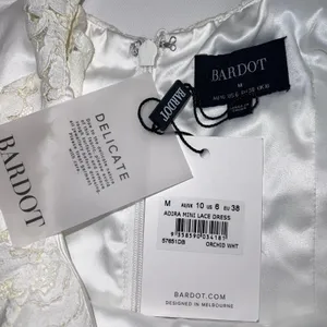 Bardot Adira Lace Mini Dress Orchid White Cream Ruffle Cocktail Party Sz M US 6 thumbnail 6