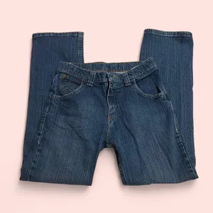 Dark wash wrangler jeans thumbnail 3