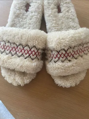 UGG Cozetta Braid slippers cream, Size 12, Preowned thumbnail 2