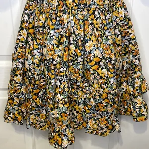 NWT Plunge Smocked Cotton Floral Mini Dress Yellow Black Blue XS thumbnail 6