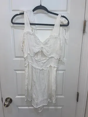 I Just Have to Have It White tie shoulder romper thumbnail 4