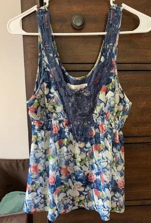 Abercrombie Top thumbnail 1