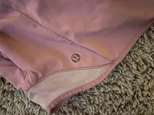 Lululemon Hotty Hot Shorts 2.5" thumbnail 3
