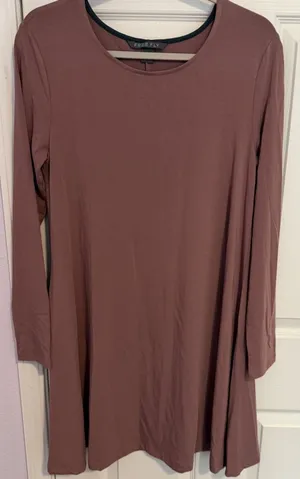 Free Fly Women's Dress Sz Large Bamboo Journey All Day Mauve Long Sleeve Jersey thumbnail 1