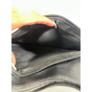 90s Chic Nine West Black Leather Hobo Minimalist Shoulder Bag thumbnail 4