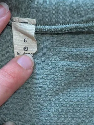 Lululemon Swiftly Tech Long-Sleeve Shirt 2.0 Hip Length Willow Leaf Sage Green 6 thumbnail 7