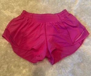 Lululemon Hotty Hot Shorts thumbnail 1