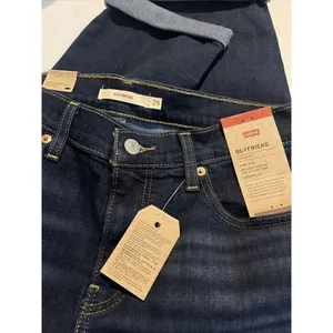 Levi's Women's New Boyfriend Jeans, Cobalt Layer, US 8 - 29W x 27L thumbnail 6