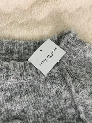 American Eagle Outfitters Sweater thumbnail 4