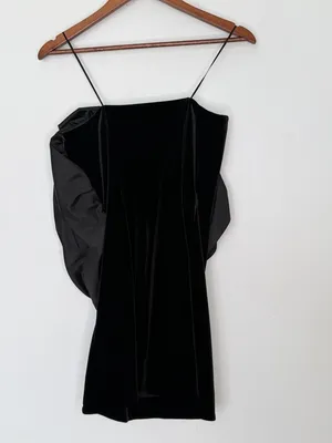 AMUR Rose Baby Doll Dress Black Velvet Rosette Mini Size 4 NWT $478 thumbnail 5