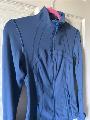 Lululemon Womens Full Zip Define‎ Luon Jacket Size 4 in Blue thumbnail 7