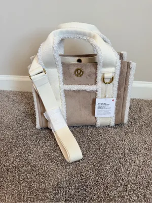 NWT Lululemon Boxy Mini Tote Bag 4.5L *Faux Shearling Trims ivory thumbnail 11