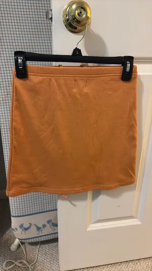 Skirt thumbnail 2
