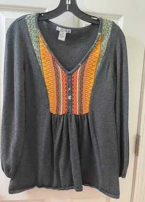 RXB gray boho sweater with embroidered V-neck and balloon sleeves Sz M thumbnail 1