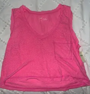 T-shirt thumbnail 2