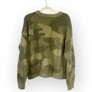 Lucky Brand Crew Neck Pullover Sweater Women’s Size Large Green Camouflage thumbnail 3