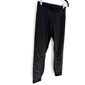 Lululemon Lunar New Year Wunder Under High-Rise Tight 25" Black Size 8 thumbnail 5