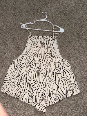 Princess Polly Zebra Romper 4 thumbnail 2