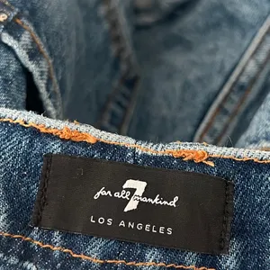 FINAL PRICE 7 for All Mankind Monroe Cutoff Shorts thumbnail 6