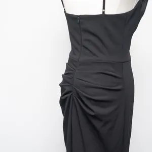 XSCAPE ‎ - “Shay” Pleated Satin Neckline Gown thumbnail 9