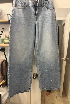 PINK Victoria's Secret Light Blue Wide-Leg Embroidered Heart Jeans thumbnail 1