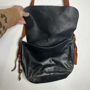Fossil Harper flap crossbody bag black leather‎ brown leather strap medium size thumbnail 4