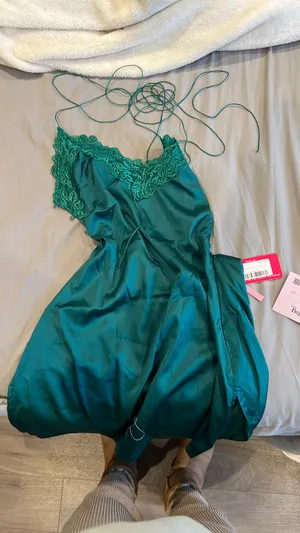 Beginning Boutique Dress thumbnail 6