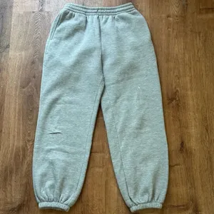 Superforme Remi Grey Sweatpants Women’s XL thumbnail 3