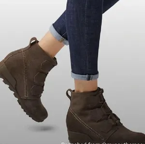 SOREL Evie Lace Wedge Booties Suede gray size 10 thumbnail 1
