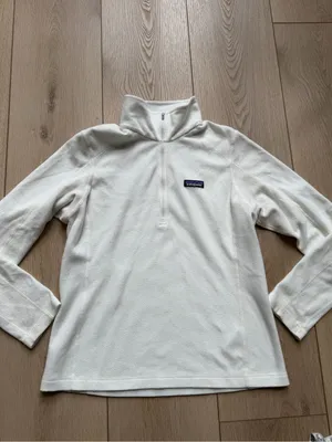 Patagonia Micro D 1/4 Zip Fleece Pullover in Birch Off White Size Medium thumbnail 6