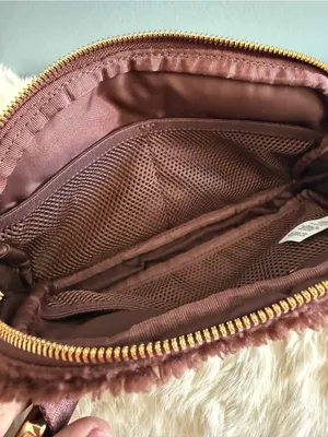 Lululemon Athletica Everywhere Sherpa Belt Bag With Goldtone Hardware thumbnail 9
