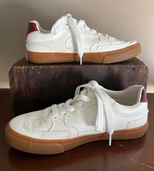 Blowfish Tastic White Low-Top Sneakers with Gum Sole and Burgundy Heel thumbnail 1